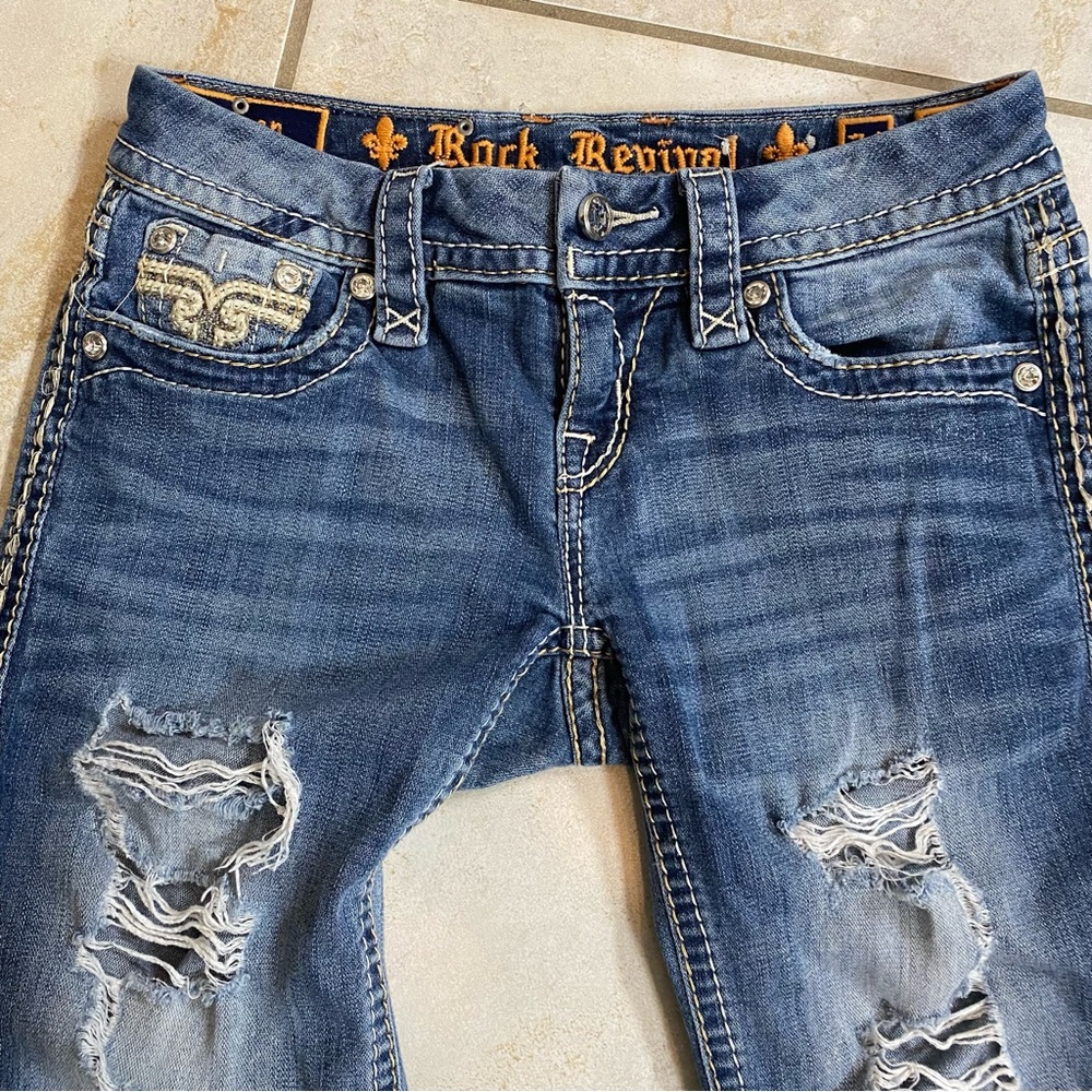 Rock Revival Crop Jeans